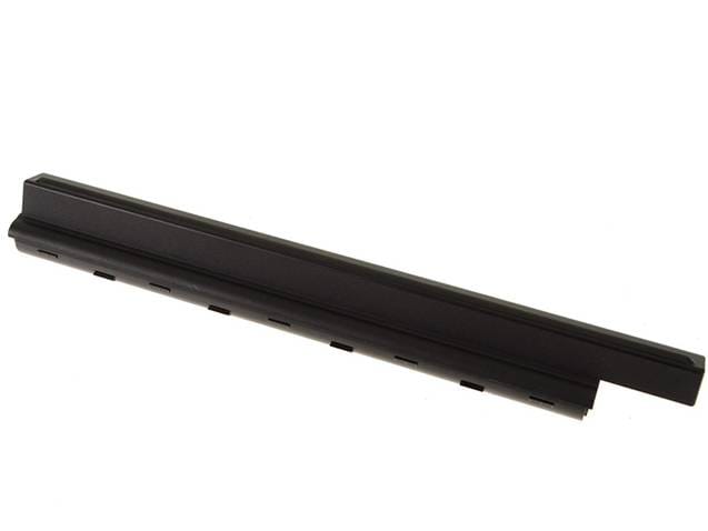 BATDL07003ABjpg ComputechSolutions Dell VVKCY 02XNYN replacement battery for Latitude 3570 laptops - bottom view