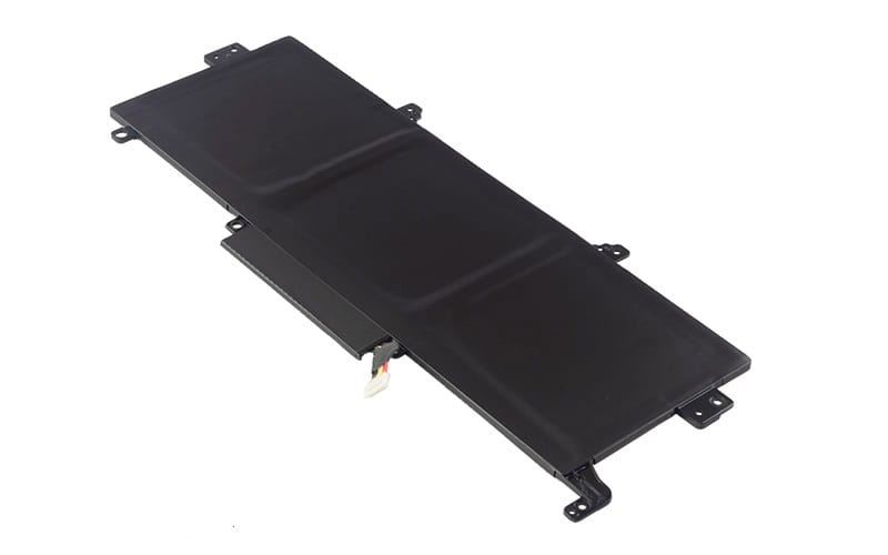 BATAS08001ABjpg ComputechSolutions C31N1602 replacement battery for Asus ZenBook UX330UA, angled view with connector cable