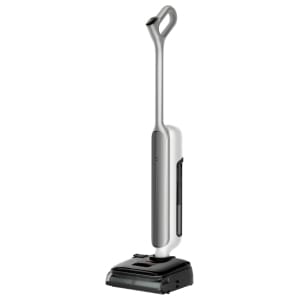 BHR098KEUXiaomiMijiaTruclean5ProWetDryVacuwr01png ComputechSolutions White and silver cordless stick vacuum standing upright on its charging/base station