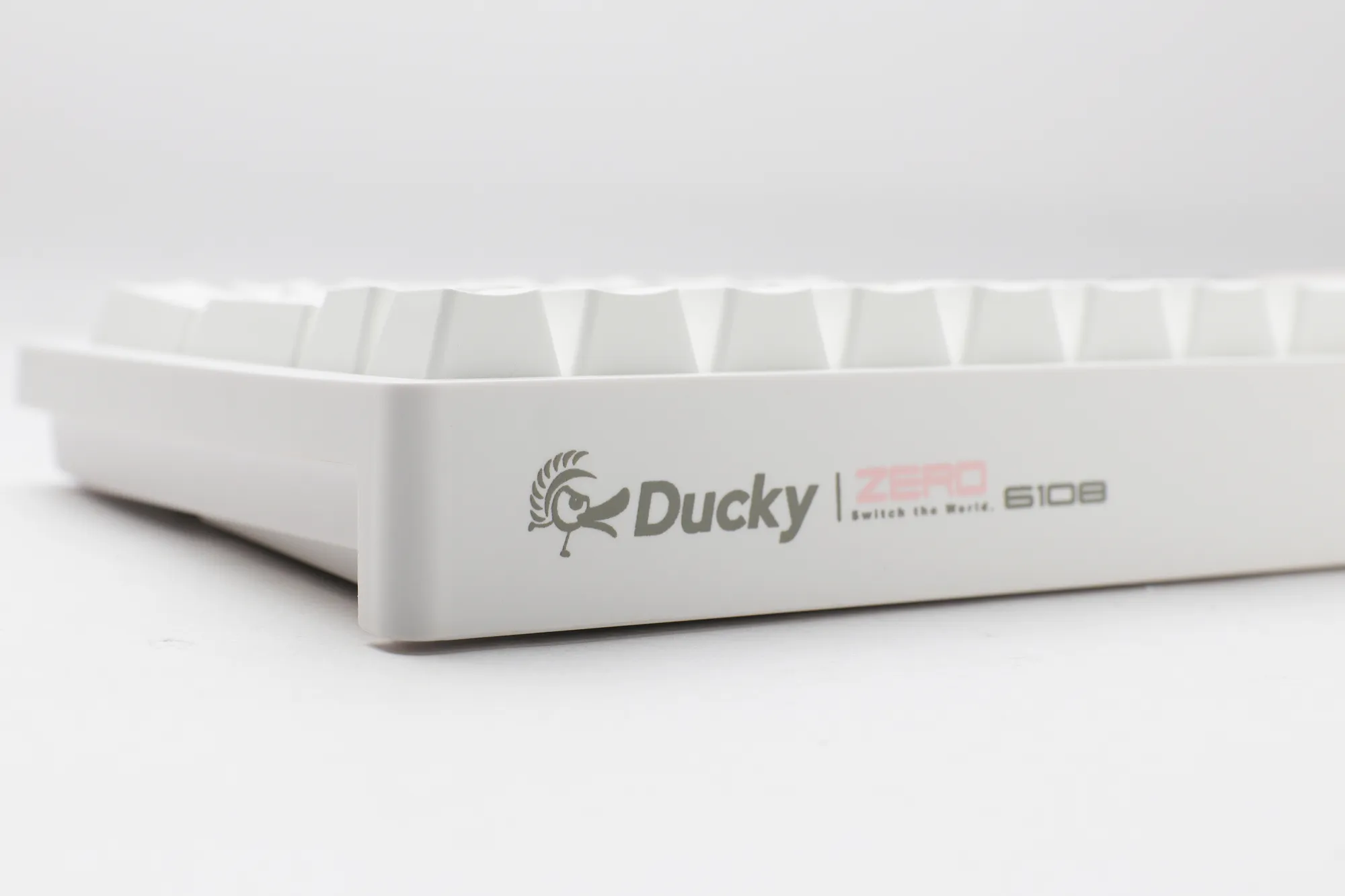 duckyzero6108purewhitelogouuq6webp ComputechSolutions